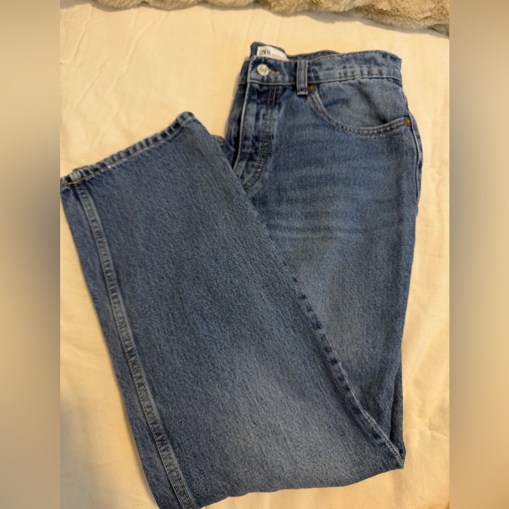 Zara Classic Blue Jeans